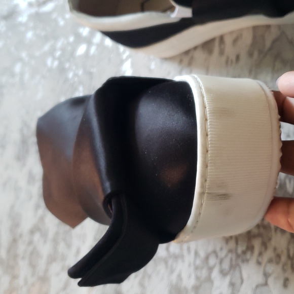 No. 21 Knotted Bow Leather Platform Sneakers Sz39 Black & White - Picture 5 of 11